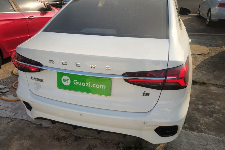 Used Roewe i5 2021 1.5L CVT Platinum Edition
