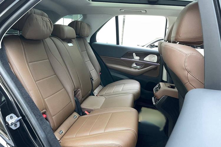 Used Mercedes-Benz GLE 2024 Refreshed GLE 350 4MATIC Stylish Edition
