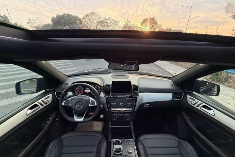 Used Mercedes-Benz GLE AMG 2015 AMG GLE 63 4MATIC