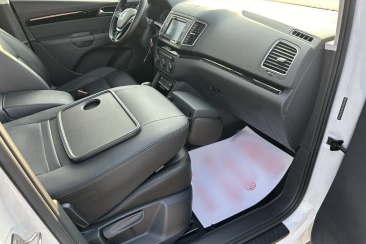 Used Volkswagen Sharan 2018 380TSI Luxury 7-Seater
