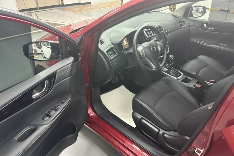 Used Nissan Tiida 2019 1.6L CVT Smart Enjoyment Version China VI Standard