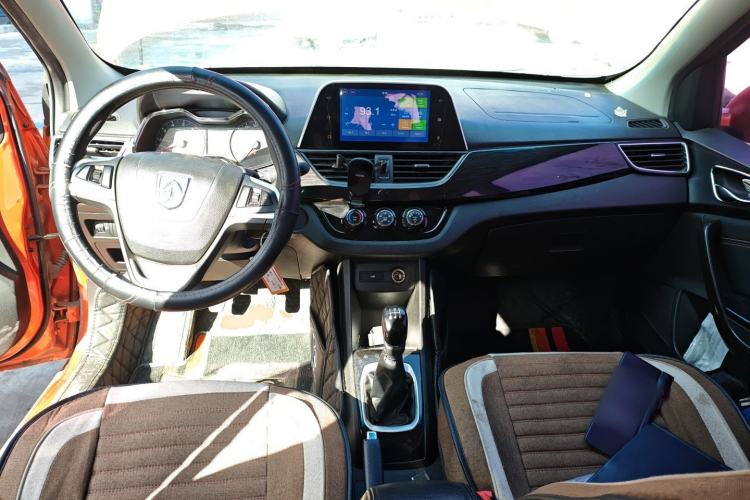 Used Baojun 310 2016 1.2L Manual Luxury Model
