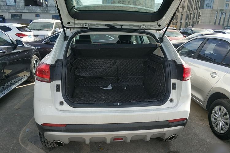 Used Haval H2s 2018 Blue Label 1.5T Dual-Clutch Fashion Edition
