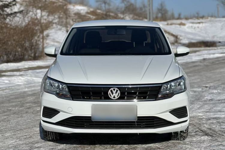 Used Volkswagen Jetta 2019 Dream Edition 1.4L Manual Fashion Version
