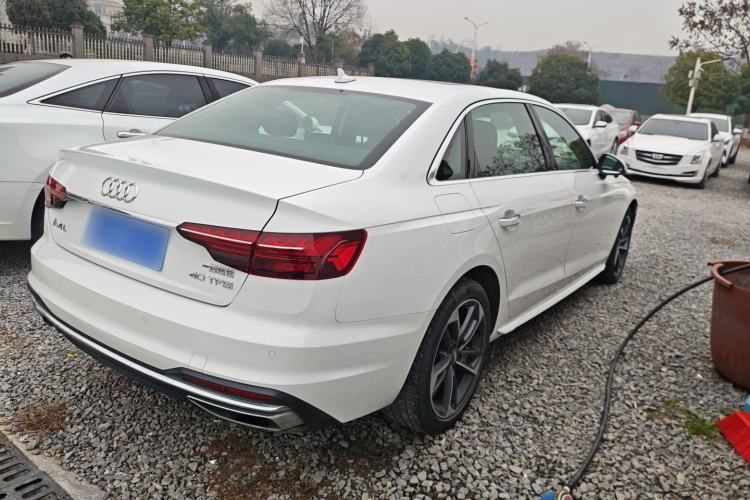 Used Audi A4L 2022 40 TFSI Stylish and Elegant Edition
