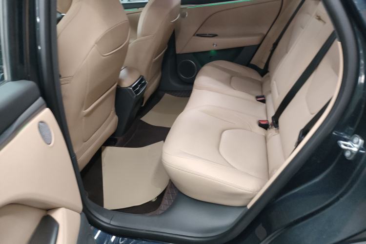 Used ARCFOX Alpha T5 2025 520 MAX
