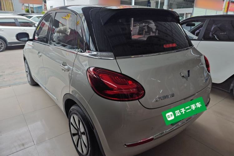 Used Wuling Bingo 2023 333 km Enjoyment Version
