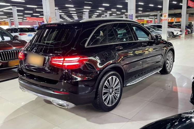 Used Mercedes-Benz GLC 2017 GLC 200 4MATIC
