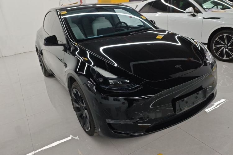 Used Tesla Model Y 2023 Long-Range All-Wheel-Drive Version