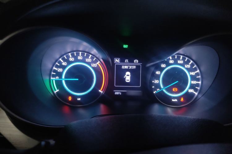 Used Changan Eado New Energy 2022 EV460 Smart Ride-Hailing Edition – Lithium Iron Phosphate
