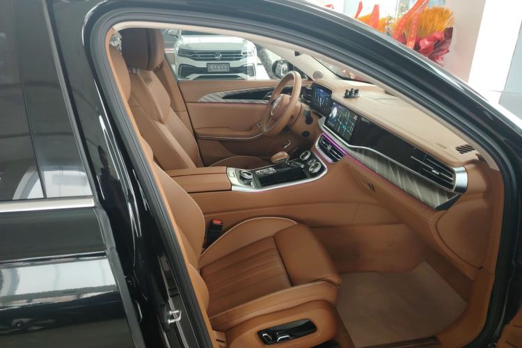 Used Hongqi H9 2023 2.0T Smart Connect Flagship Edition