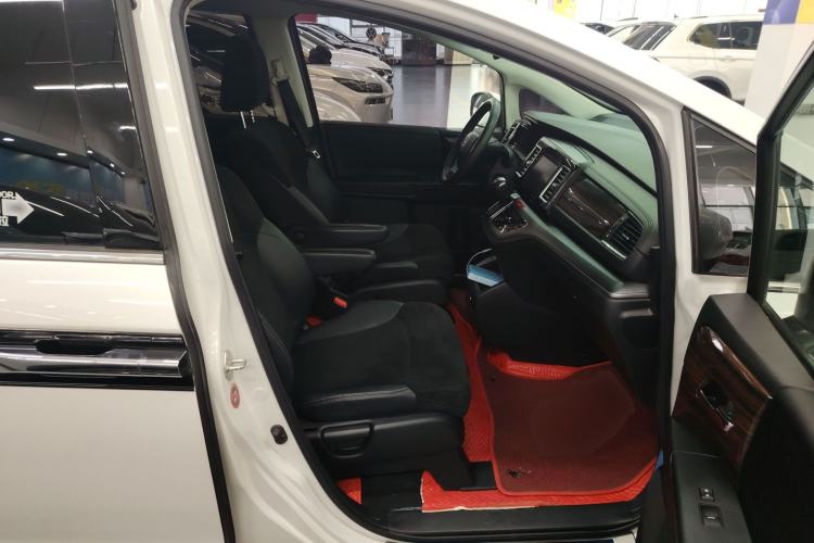 Used Honda Elysion 2016 2.4L Classic Edition
