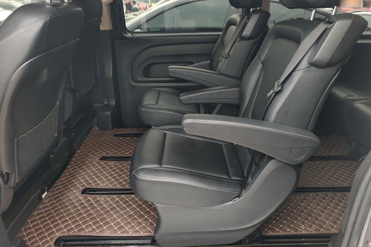 Used Mercedes-Benz Vito 2016 2.0T Business Edition
