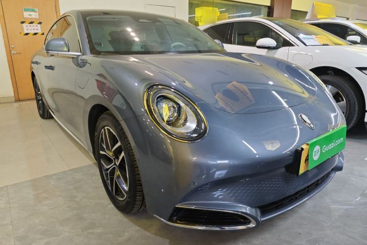 Used ORA Lightning Cat 2022 555 km Luxury Edition
