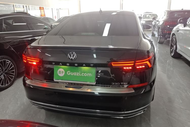 Used Volkswagen Passat 2020 330TSI Elite Edition China VI
