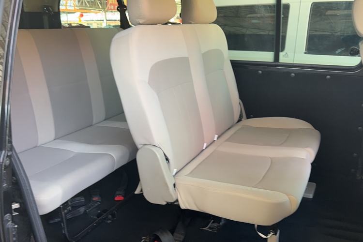 Used FORTHING Lingzhi 2019 M5L 1.6L 7-Seater Base Model China VI Standard
