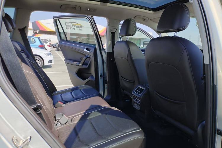 Used Volkswagen Tiguan L 2018 330TSI Automatic Two-Wheel Drive Flagship Edition
