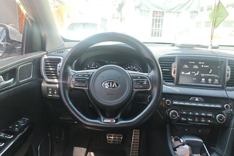 Used Kia KX5 2017 1.6T Automatic Two-Wheel Drive 15th Anniversary Special Edition DLX
