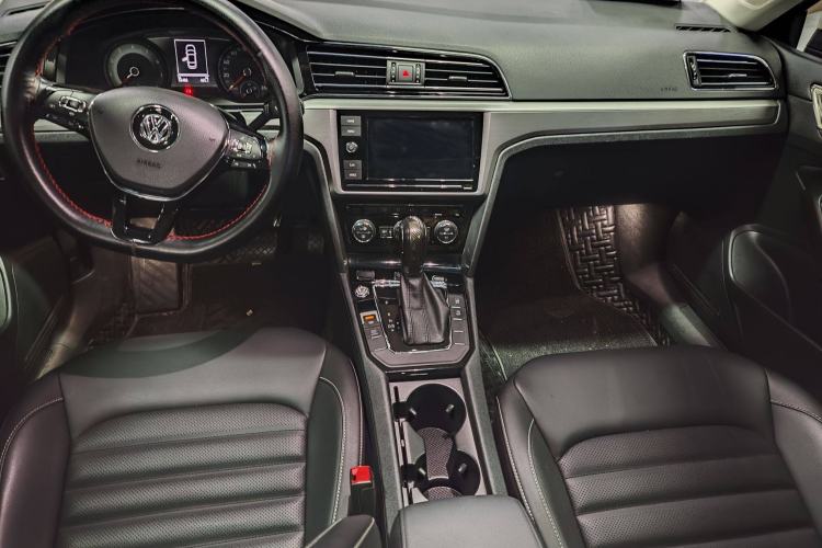 Used Volkswagen Lamando 2019 280TSI DSG Comfort Edition China VI standard
