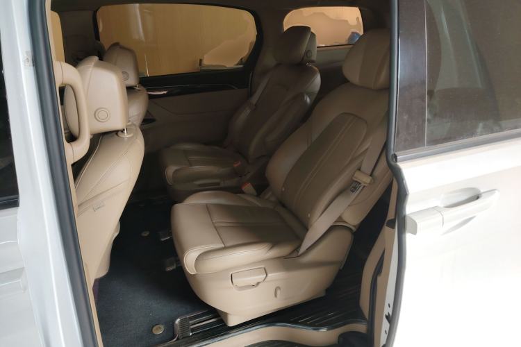 Used Buick GL8 2017 ES 28T Premium Version China V Standard
