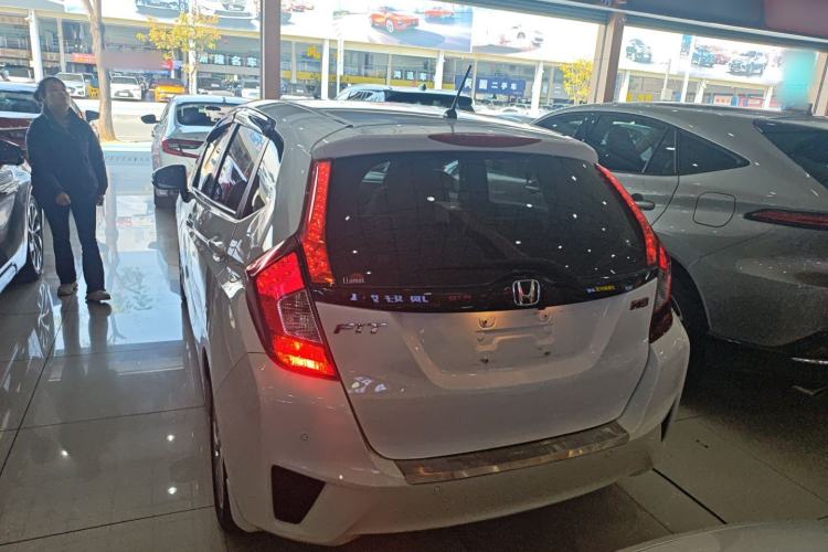 Used Honda Fit 2016 1.5L SE CVT Fashion Model
