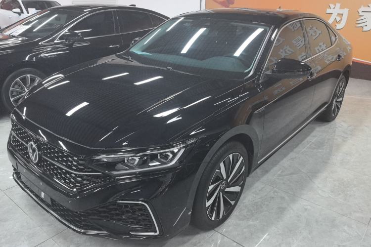 Used Volkswagen Passat 2022 330TSI Starry Luxury Edition
