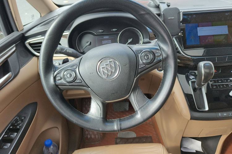 Used Buick GL8 2017 ES 28T Luxury Model China V Standard
