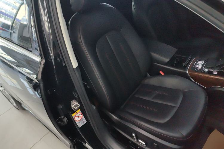 Used Audi A6L 2018 30th Anniversary Edition 35 TFSI Fashion Model
