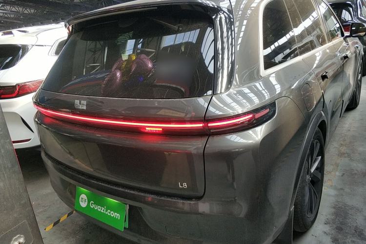 Used Li Auto L8 2023 Pro Model
