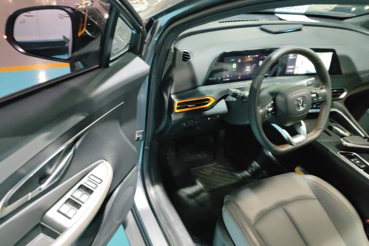 Used Changan UNI-T 2022 1.5T Prestige Version
