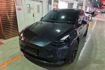 Used Tesla Model Y 2024 Long-Range All-Wheel-Drive Version