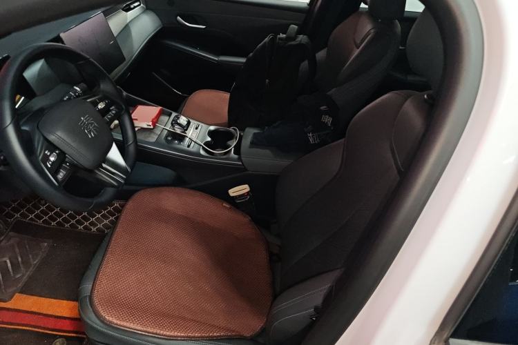 Used BYD Qin PLUS 2025 DM-i Smart Drive 55KM Leading Model
