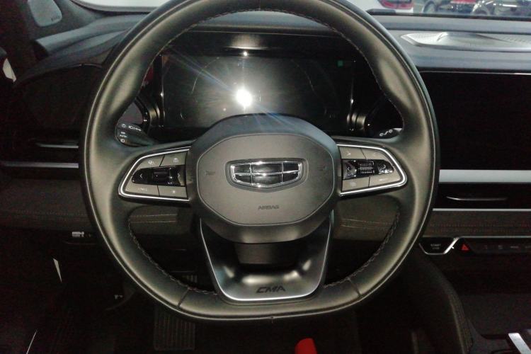 Used Geely Auto Monjaro L 2024 2.0TD High-Power Automatic Two-Wheel Drive Skyline Edition
