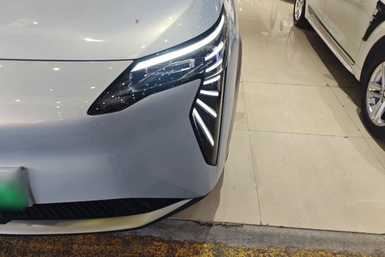 Used AION Y 2023 Younger
