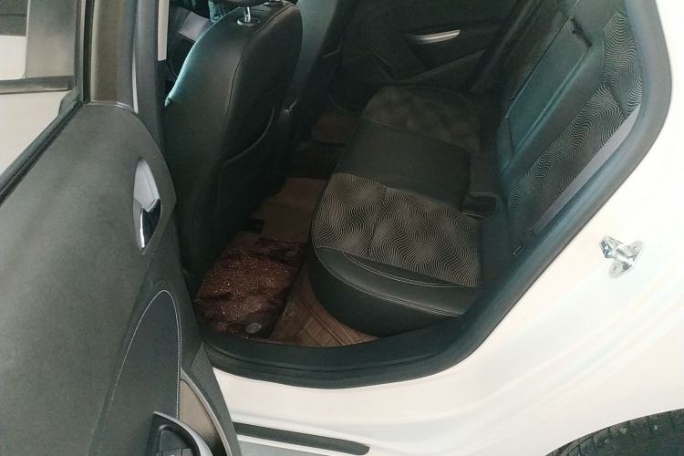 Used Buick GT 2014 XT 1.6L Automatic Fashion Edition
