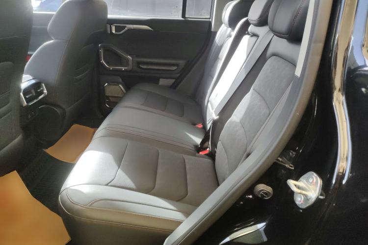 Used JETOUR Traveler 2023 1.5T Two-Wheel Drive Discovery PRO