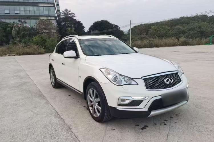 Used Infiniti QX50 2015 2.5L Comfort Edition
