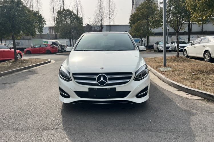 Used Mercedes-Benz B-Class 2017 B 200 Fashion Model