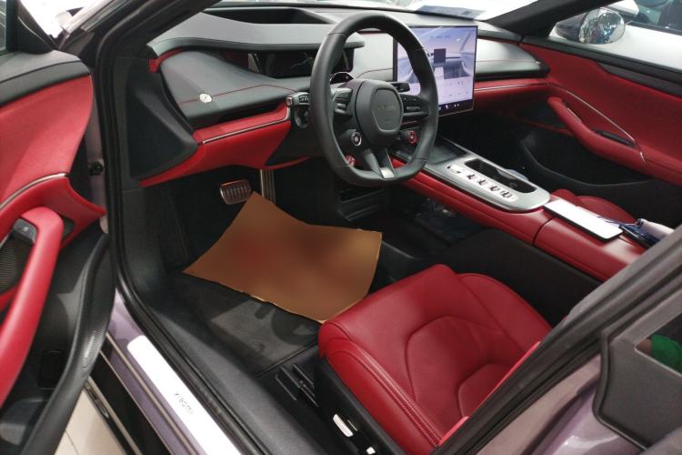 Used  SU7 2024 Four-Wheel Drive Ultra-Long Range Advanced Intelligent Driving Max Edition