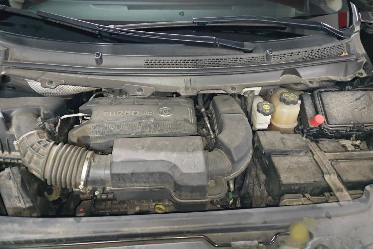 Used Buick GL8 2021 Land Cruiser Executive Class 652T Comfort Model
