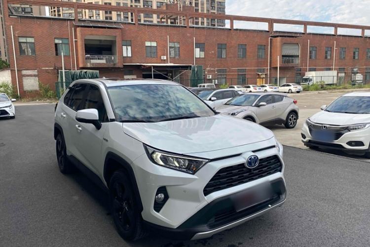 Used Toyota RAV4 2022 Dual-Engine 2.5L E-CVT Four-Wheel Drive Elite Plus Edition