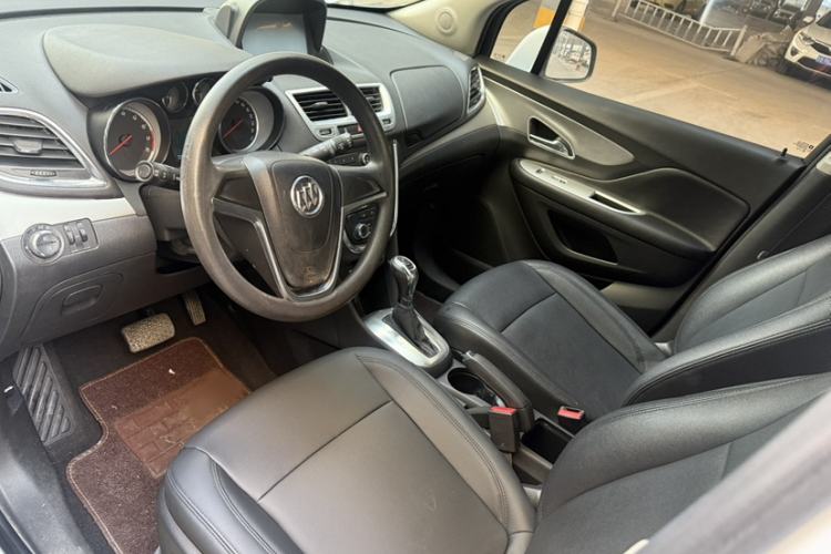 Used Buick Encore 2015 1.4T Automatic Two-Wheel Drive Urban Elite Version
