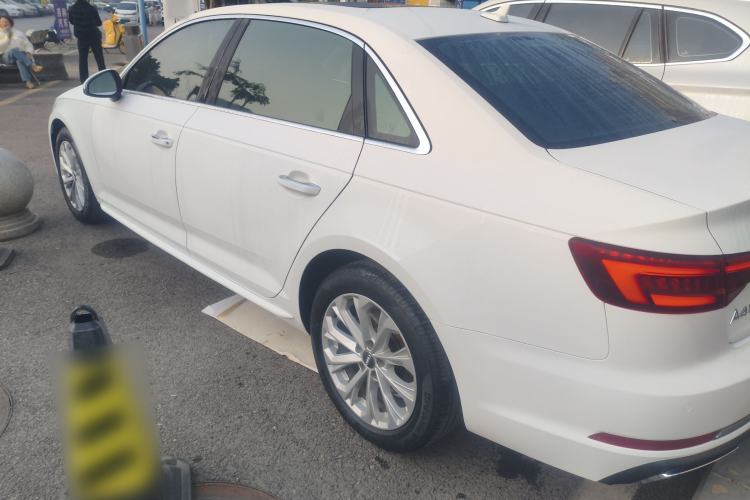 Used Audi A4L 2019 40 TFSI Ambition Version China V