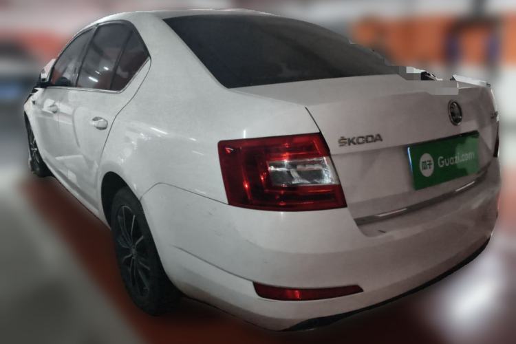 Used Skoda Octavia 2017 1.6L Automatic Smart Drive Edition