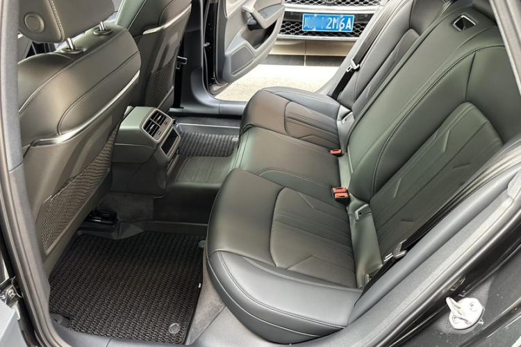 Used Audi A6L 2025 Revised 40 TFSI Luxury Dynamic Edition
