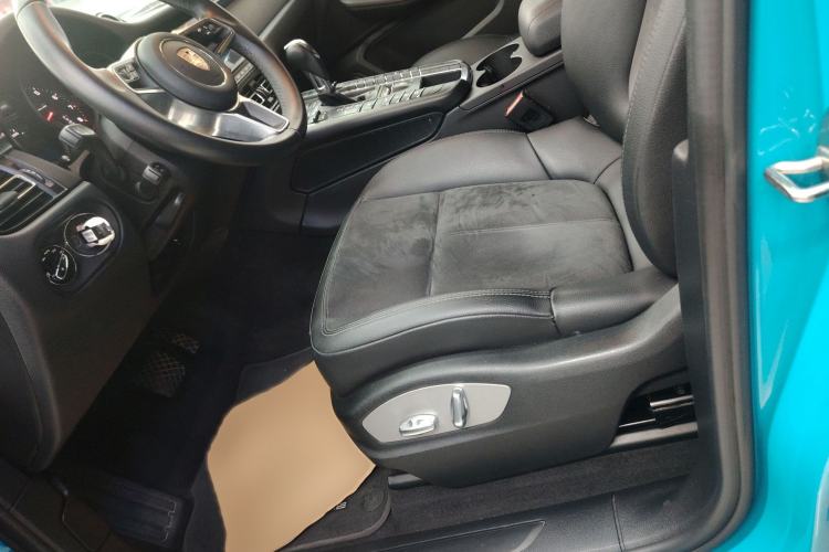 Used Porsche Macan 2018 Macan 2.0T