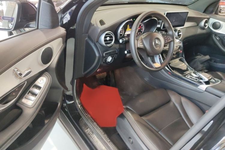 Used Mercedes-Benz GLC 2018 GLC 200 4MATIC
