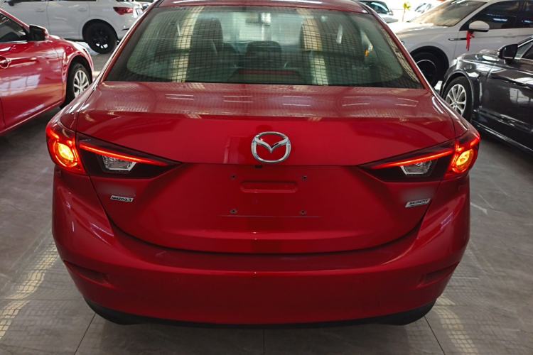 Used Mazda Mazda 3 Axela 2017 Sedan 1.5L Automatic Luxury Model Emission Standard China V
