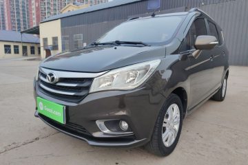 Used FAW Yingzhi 737 2016 1.5L CVT Luxury Navigation Edition