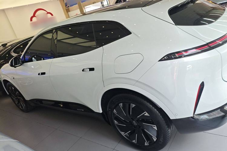 Used  07 2024 Pro+ All-Electric Version
